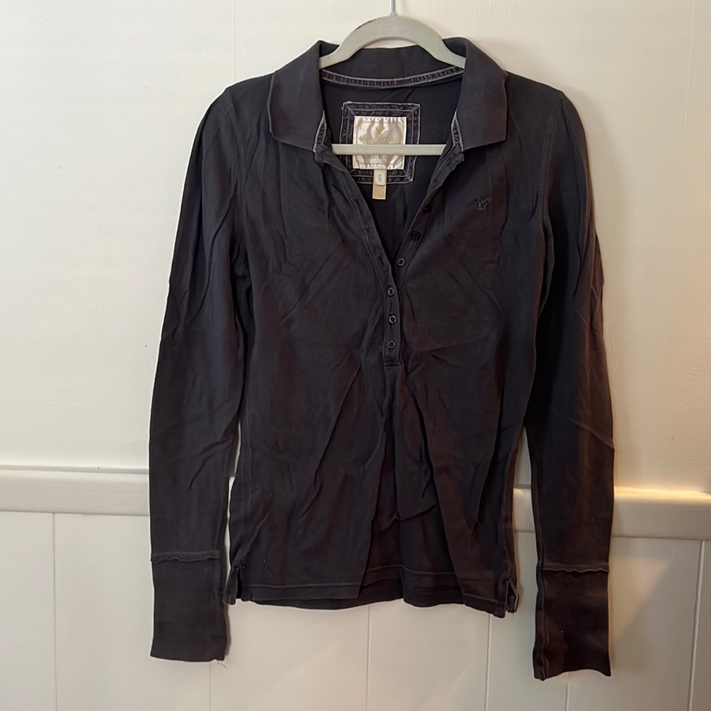 American Eagle Outfitters navy long sleeve polo, M